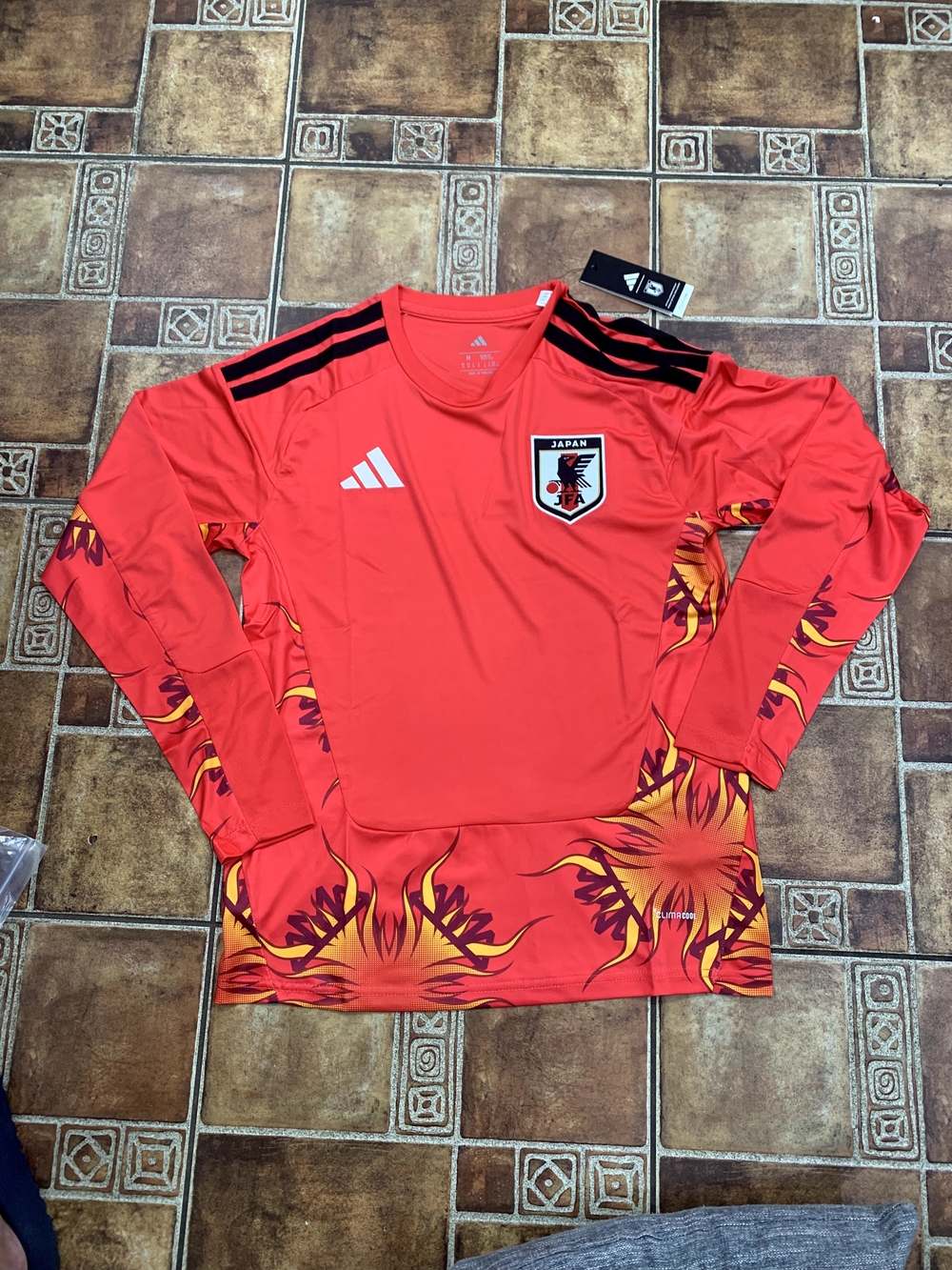 Adidas Japan 2026 World Cup Long Sleeve Goalkeeper Jersey Size M